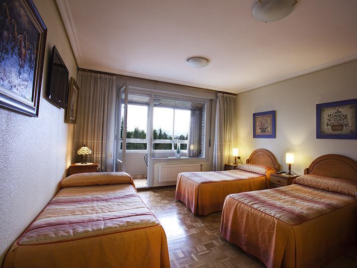 Pension Pasadena Pamplona Exterior foto
